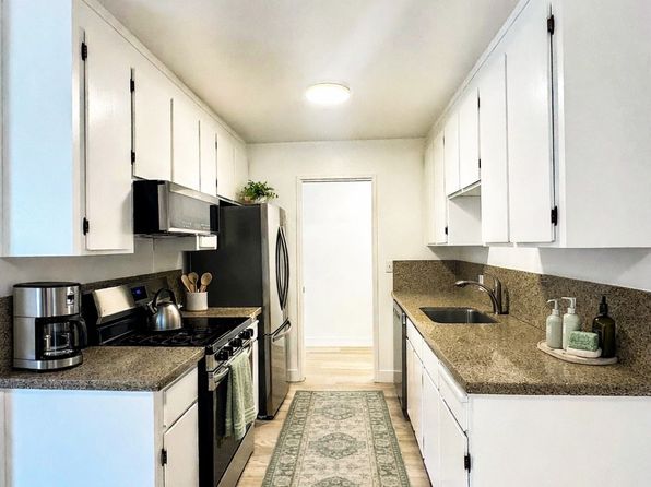 3820 Park Blvd #17