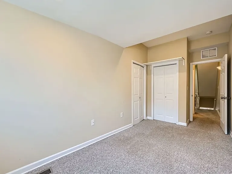 305 S Collington Ave — Photo 10