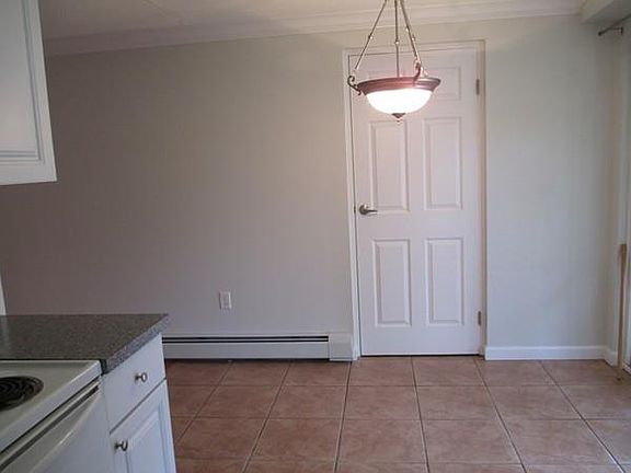 5th image of 80A Washington Park Dr APT 2