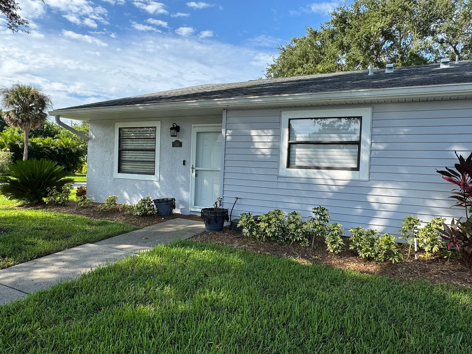 Somerset Cir N, Dunedin — Photo 1
