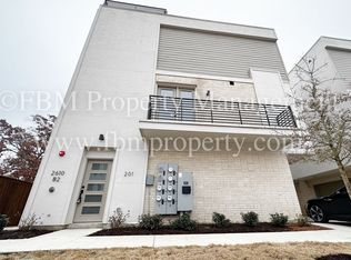 2610 Kimsey Dr #201, Dallas, TX 75235