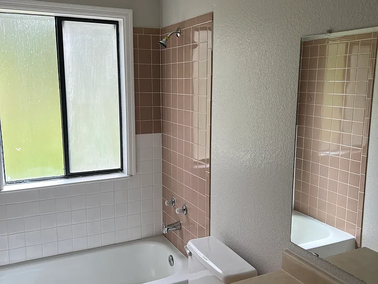 131 S Zang Way #D — Photo 10