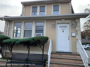 234 Adams Ave, Staten Island, NY 10306
