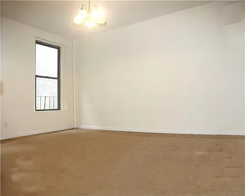 Rented by Weichert Manhattan Midtown | media 29
