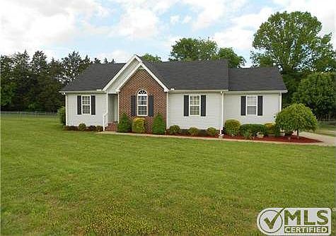 1st image of 212 Homewood Dr