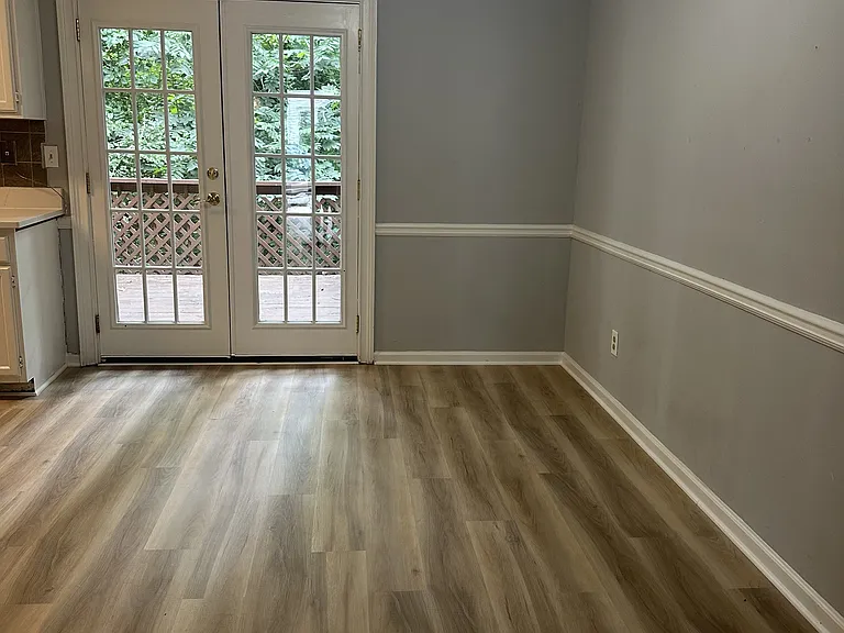 1016 Huntington Trce SE — Photo 19