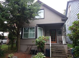 425 26th Ave S, Seattle, WA 98144