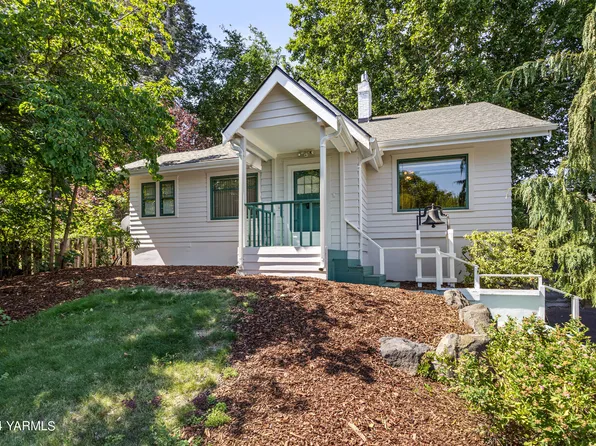 718 S 19th Ave, Yakima, WA 98902