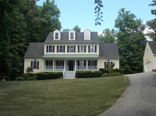 19300 Bowles Knobb Dr, Rockville, VA 23146