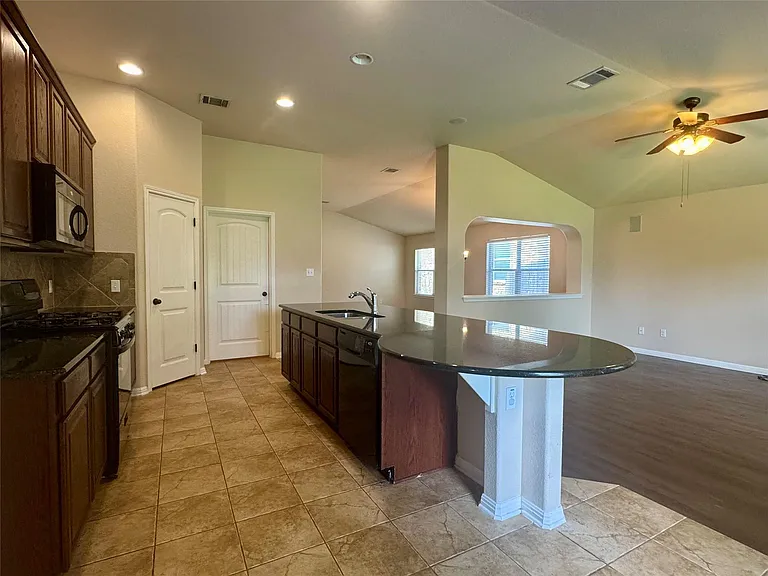2112 Craig Patrick Way — Photo 20