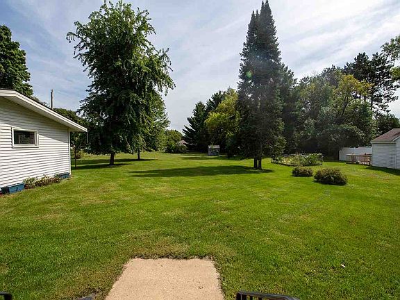 3rd image of 607 S 36th Ave