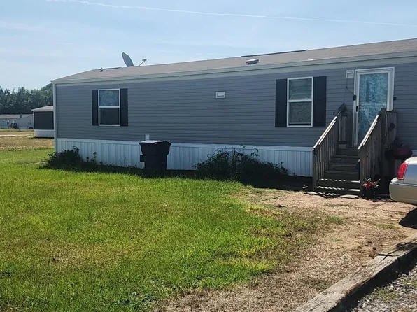 111 Les Dr, Darlington, SC 29532