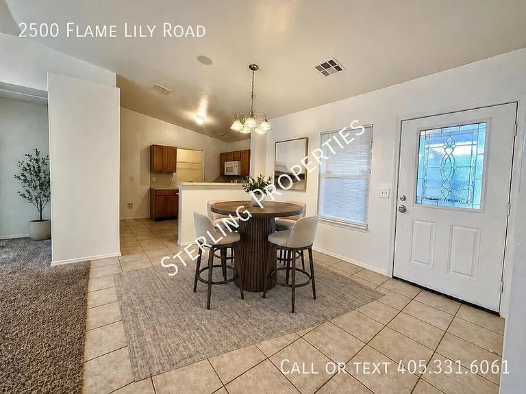 2500 Flame Lily Rd — Photo 7