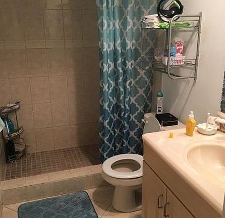 4th image of 428 NW 70th Ave APT 237
