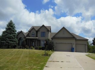 159 Decoy Dr, Valparaiso, IN