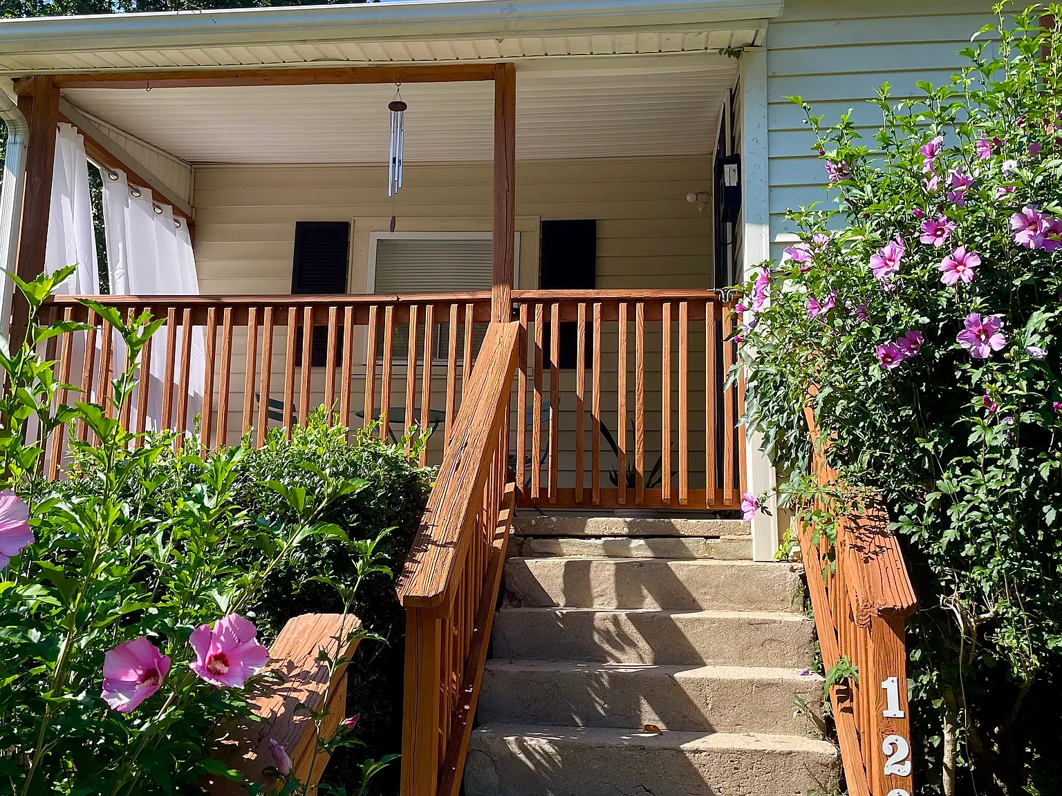 126 Rumbough Pl — Photo 2