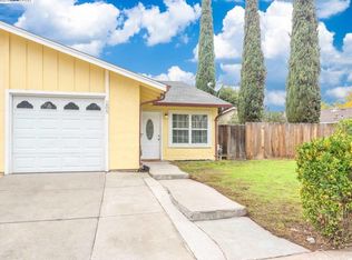 208 E Trident Dr, Pittsburg, CA 94565