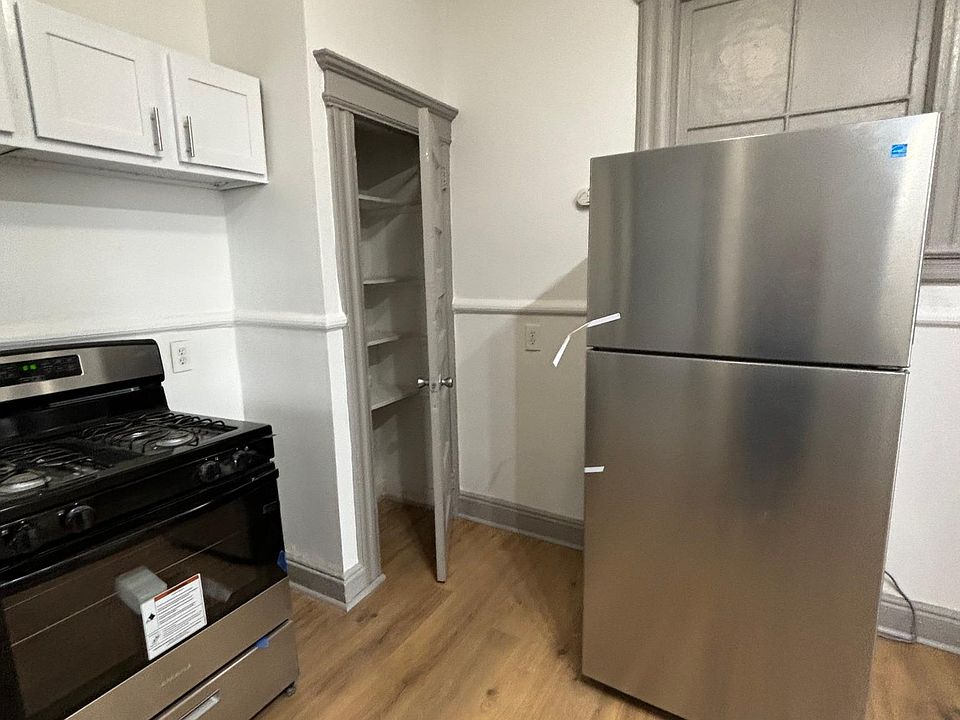 1st image of 66 N Grove St APT 4