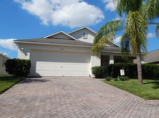 748 Knightsbridge Cir, Davenport, FL 33896
