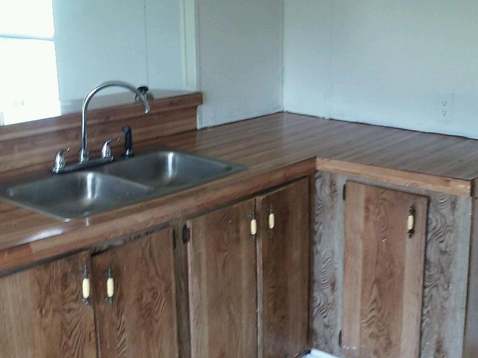 2nd image of 600 SW 38th Ave Lot 21
