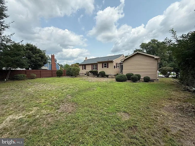 1236 Oak Ln — Photo 15