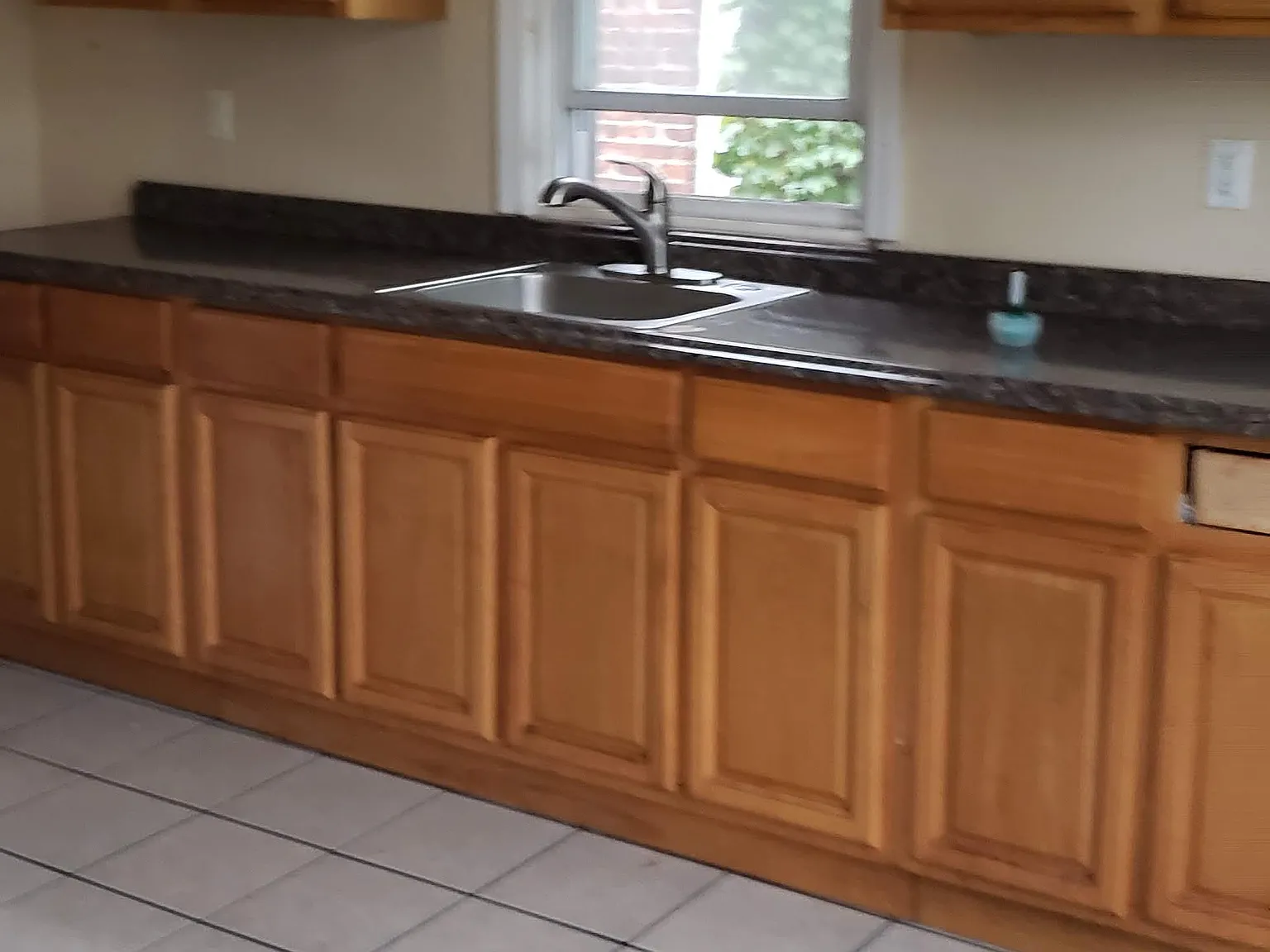 1 bed, 1000 sqft, $1,850 — Photo 1