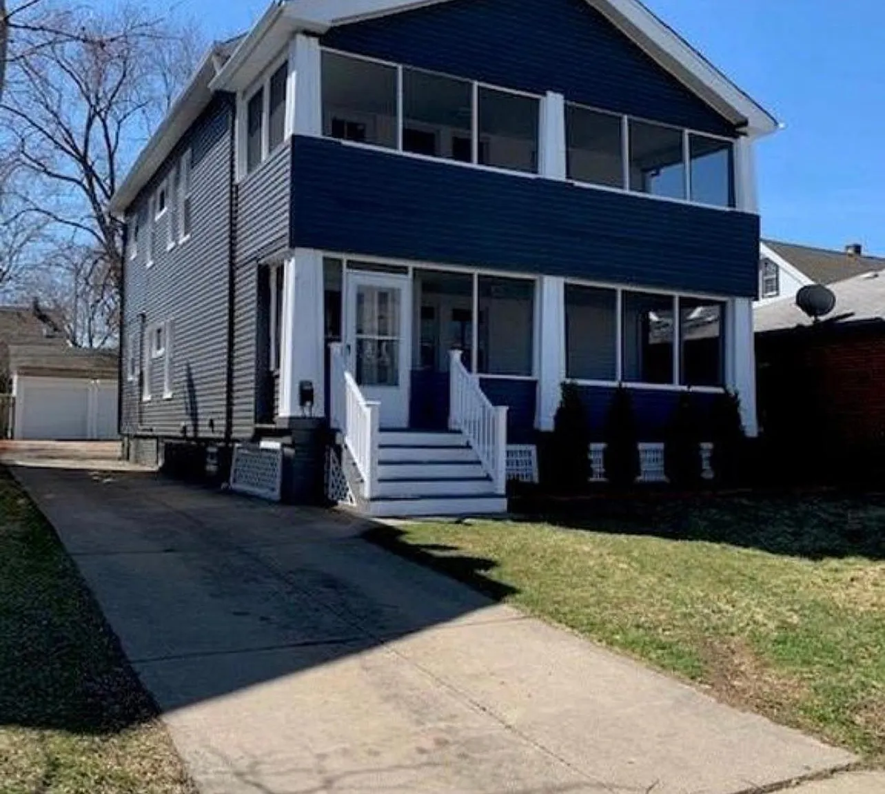 17475 Woodford Ave — Photo 1