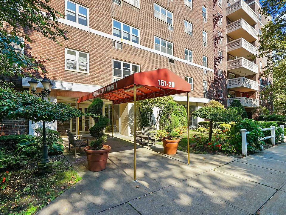 1st image of 15120 88th St APT 6L