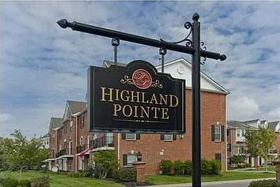3 bed, 3.5 bath, 1830 sqft, $2,500 — Photo 1