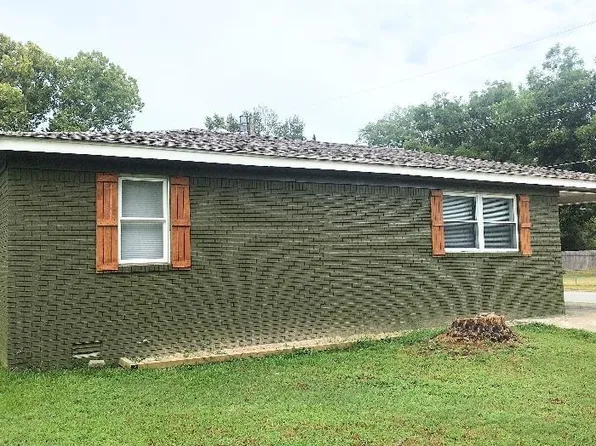 901 Sorrells Dr, Jacksonville, AR 72076