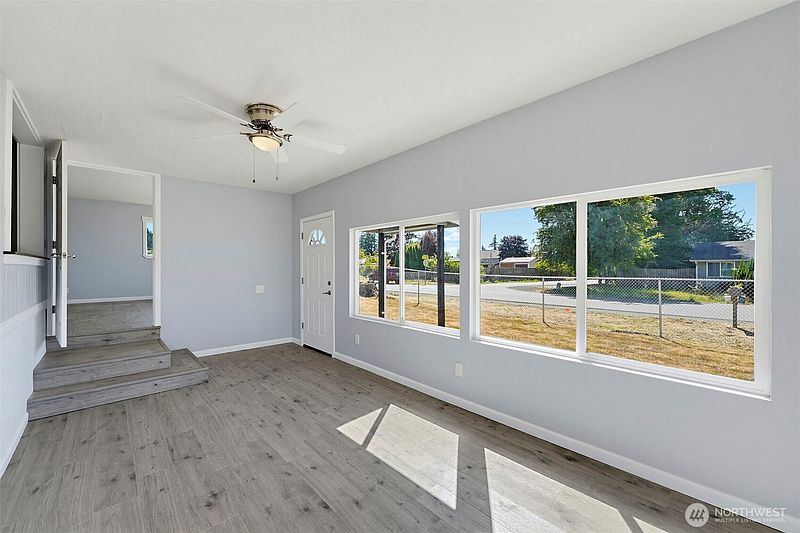 3rd image of 3501 Harris Road SE