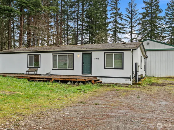 13942 169th Avenue SE, Rainier, WA 98576