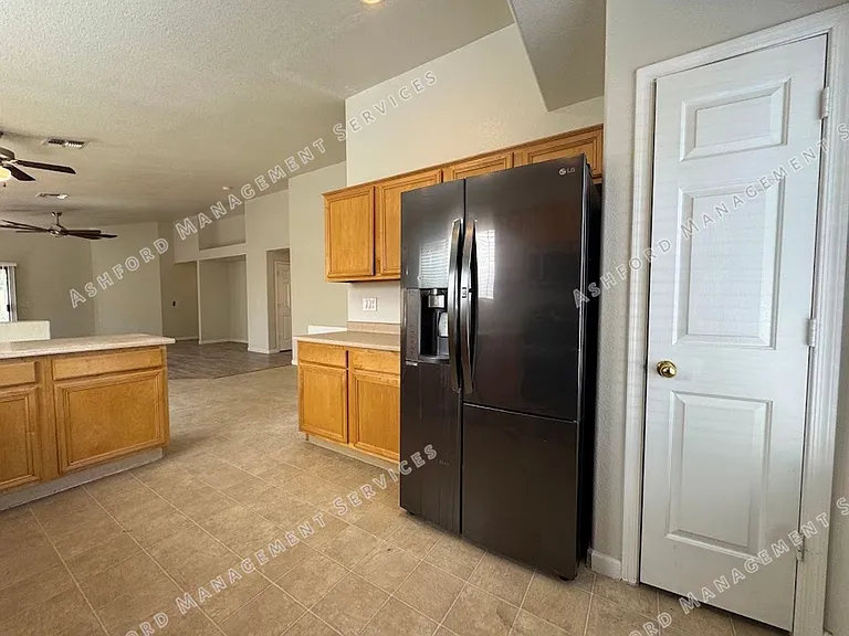 15154 W Fillmore St — Photo 6