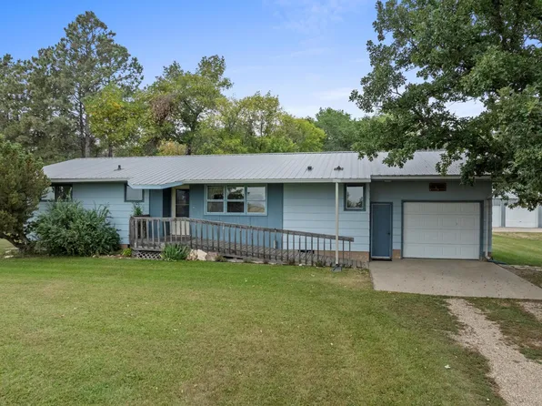 10800 167th St SE, Velva, ND 58790