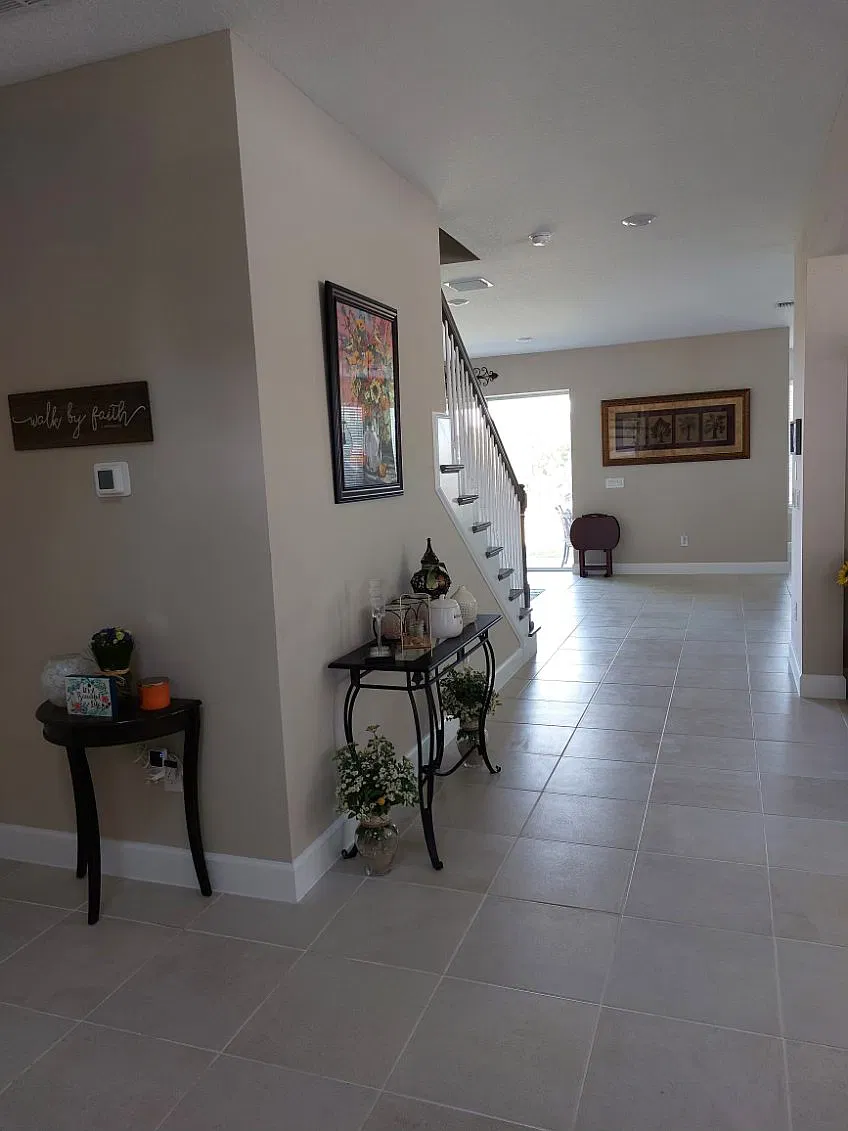 5 bed, 4.5 bath, 3422 sqft, $3,500 — Photo 4