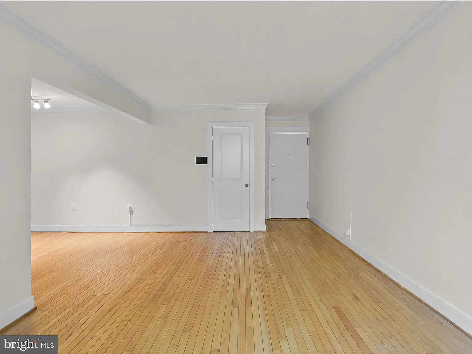 2850 Hartford St SE — Photo 2