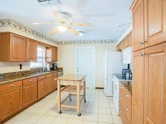 5th image of 4843 County Road 120