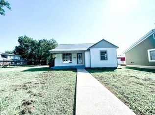 102 Montgomery St, Walnut Ridge, AR 72476