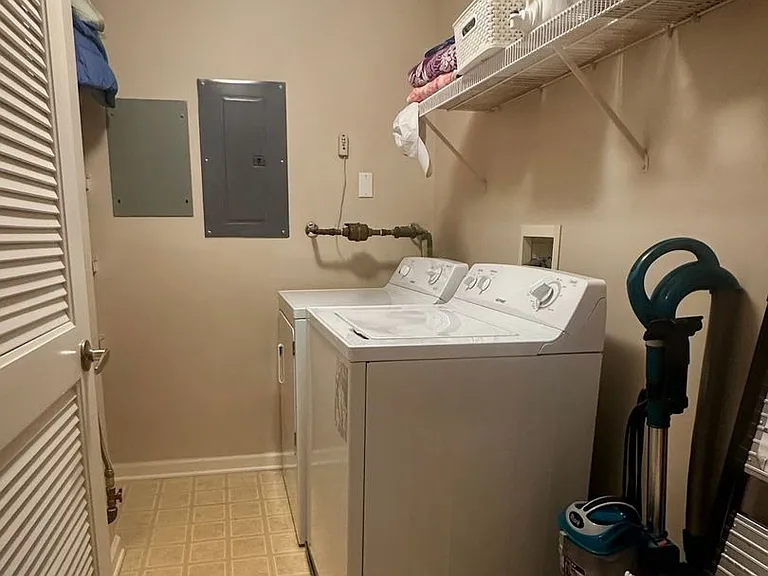 213 S Knollwood Dr #3304 — Photo 9