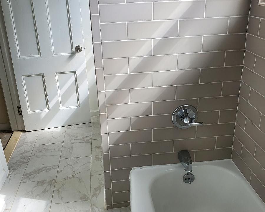 1st image of 18 Saint Andrews Pl Floor 2