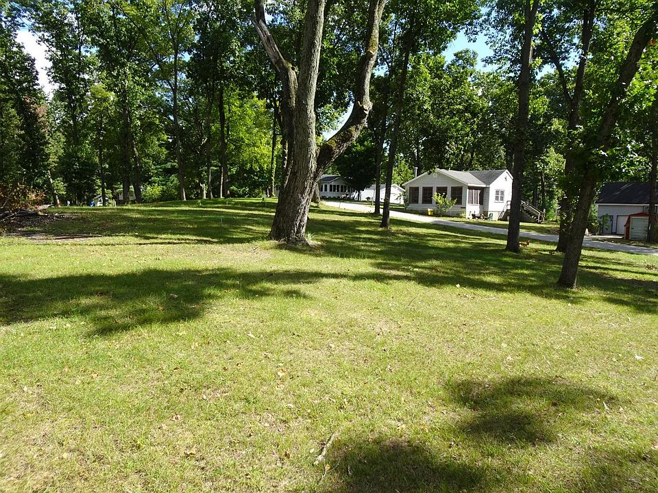 2nd image of 6270 E North Dr