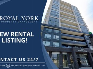 385 Winston Rd #312, Grimsby, ON L3M0J3