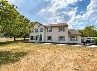 3620 Apple Rd N, Orefield, PA 18069