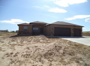 1174 W Moccasin Dr, Pueblo West, CO 81007