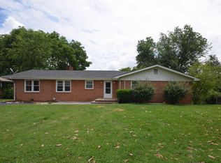 2207 Greenwood Dr, Johnson City, TN 37604