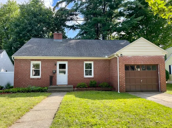 48 Harrison Ave, Greenfield, MA 01301