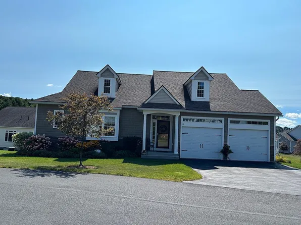 16 Chestnut Ln, Barre, VT 05641