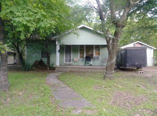 1313 Liveoak Ave, Corsicana, TX 75110