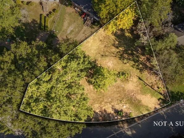 73 Craig St, Jackson, TN 38301