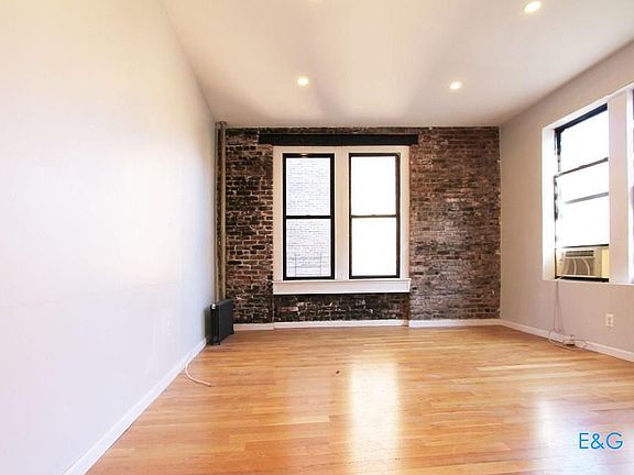 4th image of 247 Audubon Ave APT 47